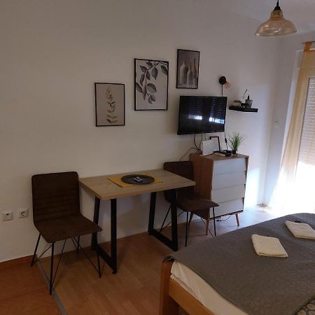 Apartman Kej Novi Sad Exterior foto
